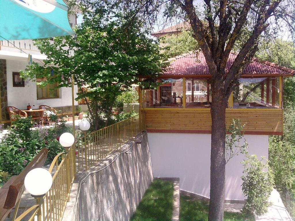 Guest House Stoletnika Yagodina Exterior foto
